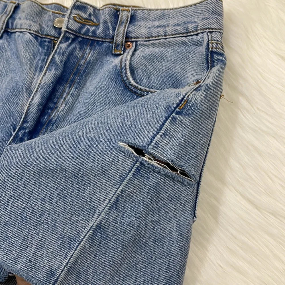 Zara ripped denim shorts - Picture 5 of 8